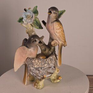 Vintage Napco Ceramic Birds Figurine With Spaghetti Nest